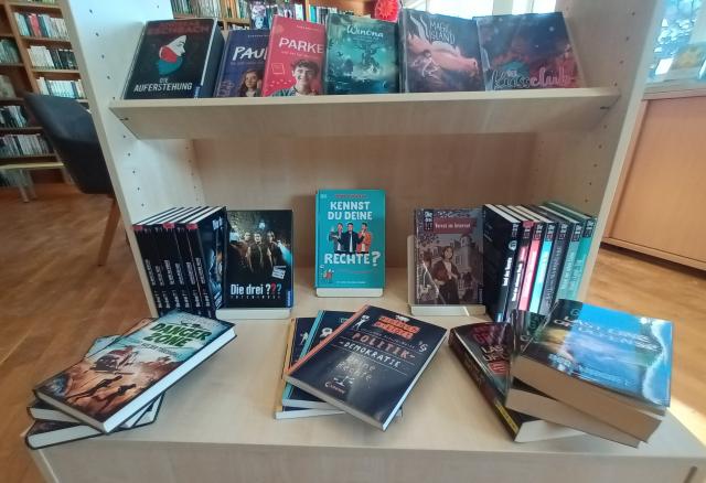 Präsentationsregal Jänner